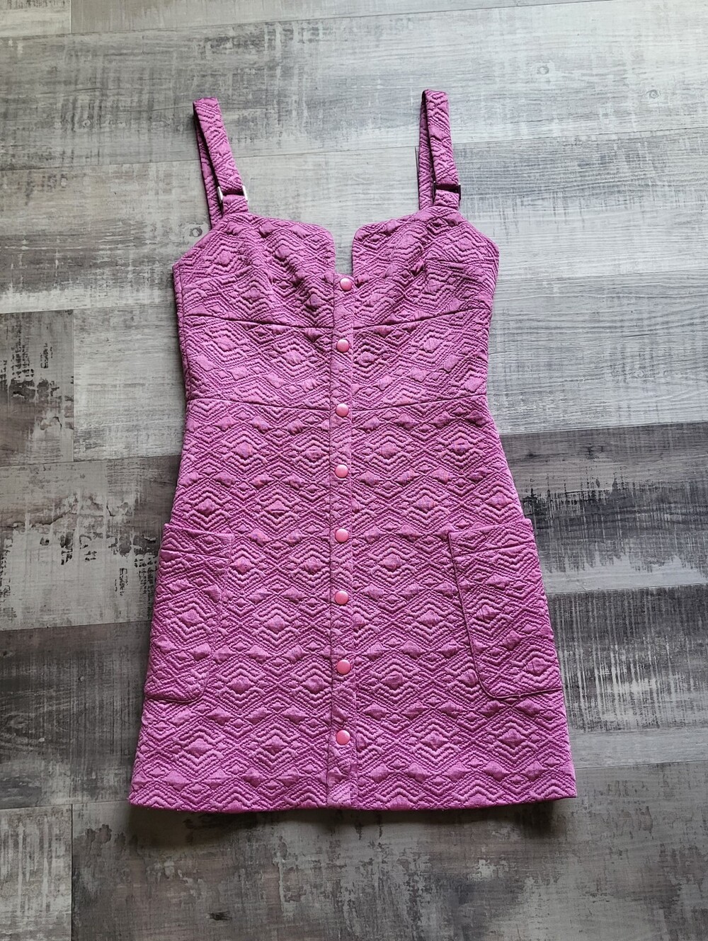 Alexis Aurelie Mini Dress size XS Pink Textured Quilted Sweetheart Neckline